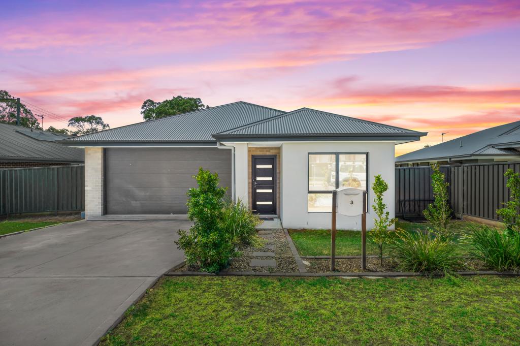 3 Bangalay St, Heddon Greta, NSW 2321