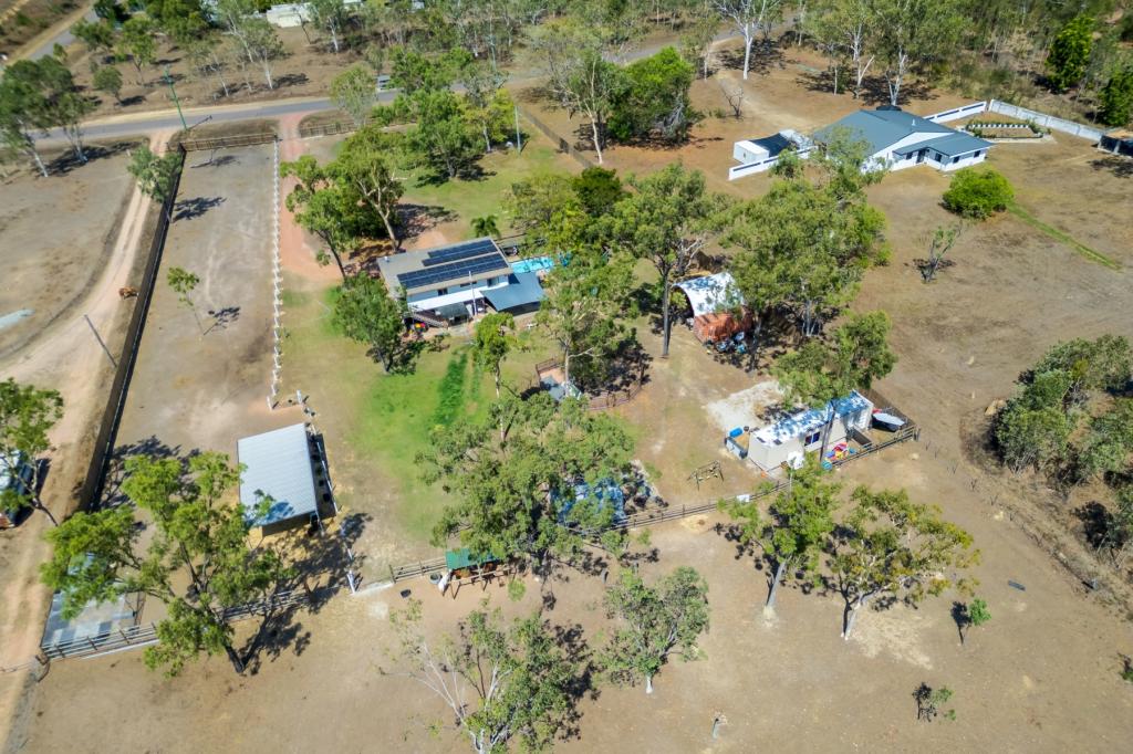 24 Mckinnon Rd, Black River, QLD 4818