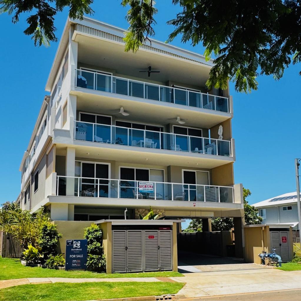 4/11 Colburn Ave, Victoria Point, QLD 4165