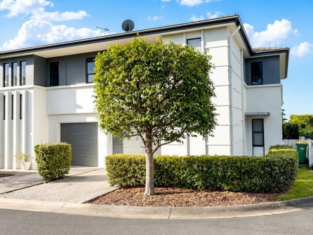 2 Bourton Rd, Merrimac, QLD 4226