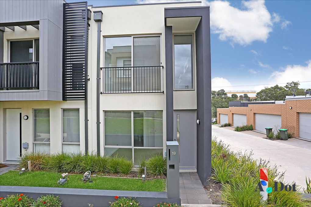 19 Cyan Walk, Coburg North, VIC 3058