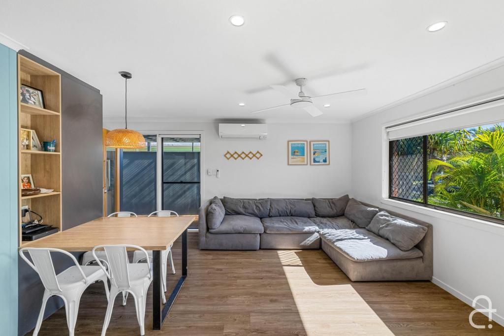 1/6 Currawan St, Warana, QLD 4575