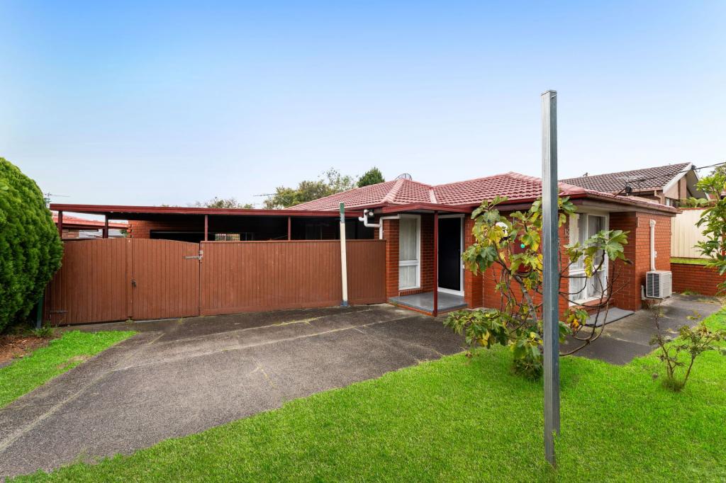 13 Spring Valley Dr, Clayton South, VIC 3169