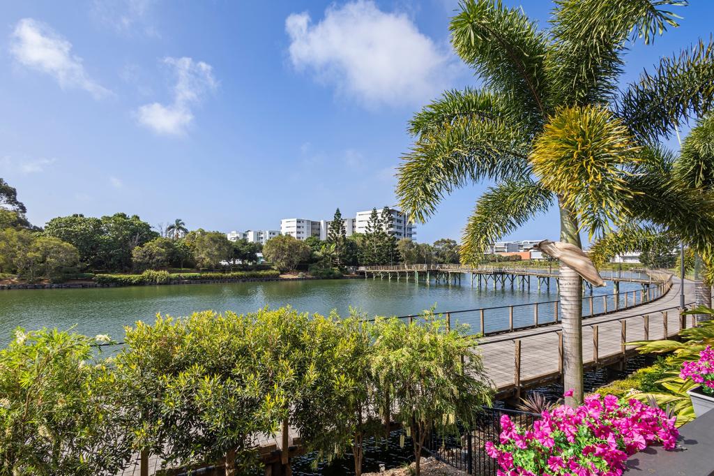18 SUNRISE DR, MAROOCHYDORE, QLD 4558