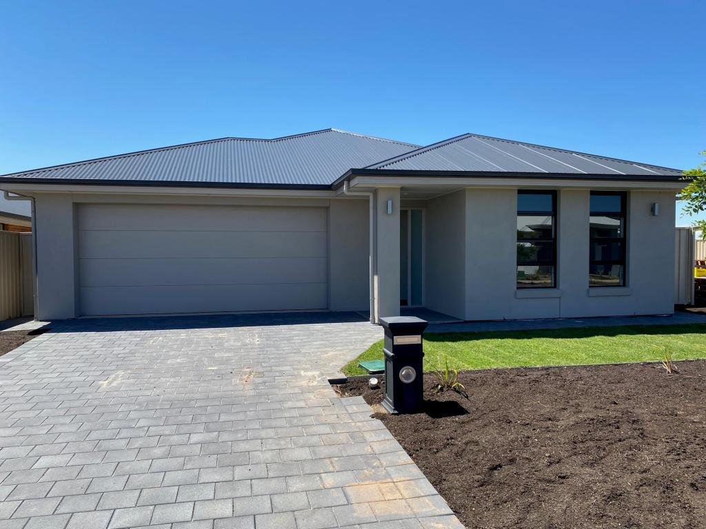 17 Luis Dr, Angle Vale, SA 5117