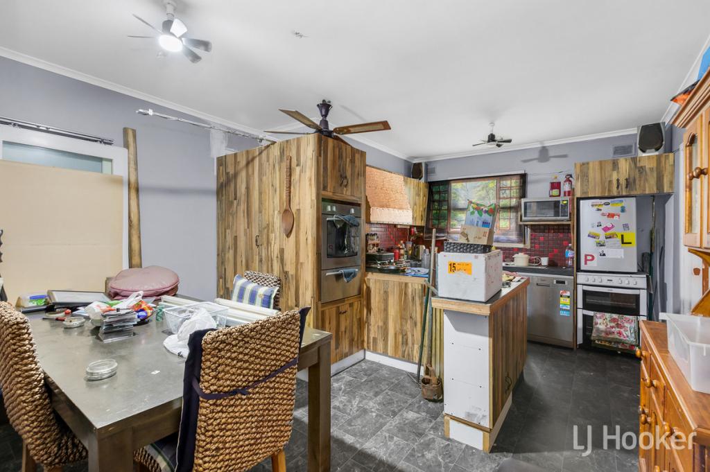 261 Midway Rd, Elizabeth Downs, SA 5113