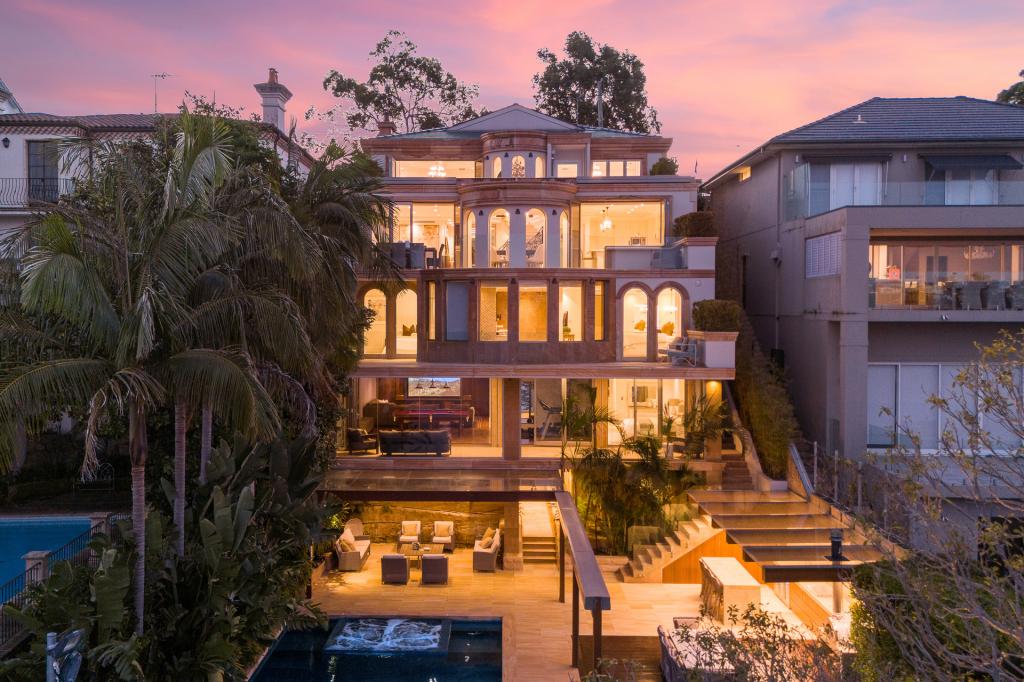 18 Kangaroo Point Rd, Kangaroo Point, NSW 2224