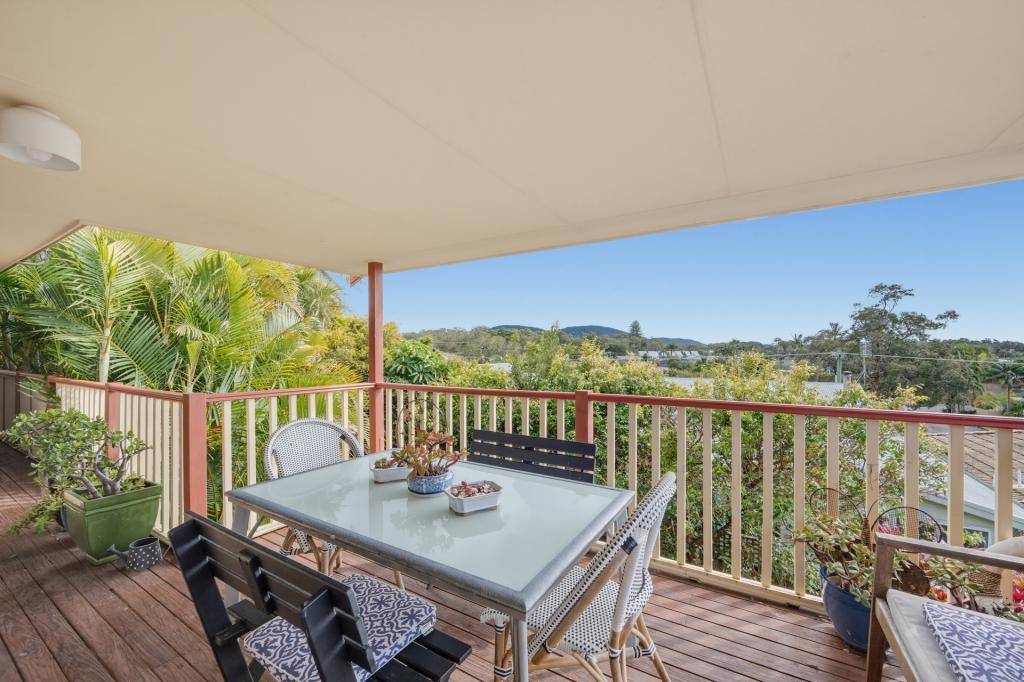 33 Hodgson St, Crescent Head, NSW 2440
