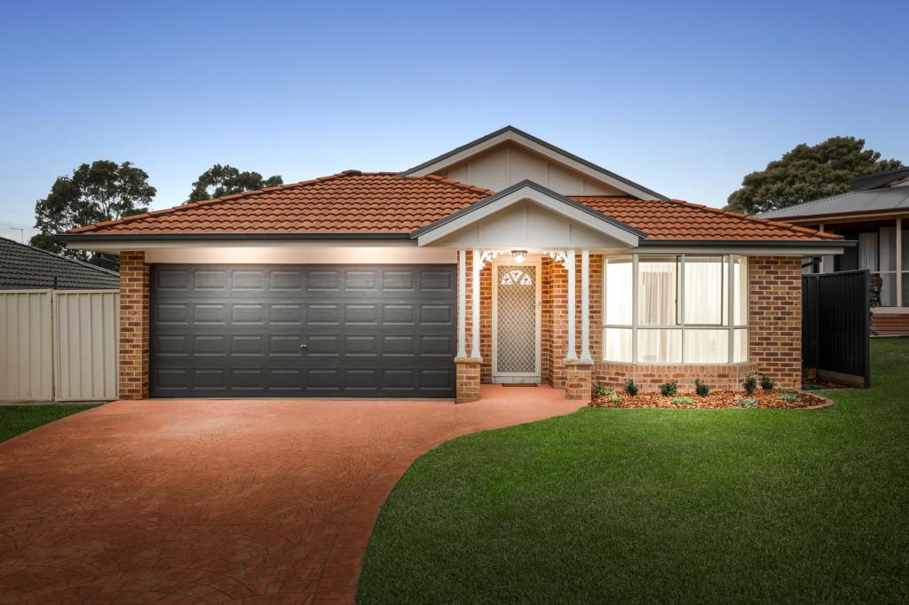 10 Mazari Gr, Stanhope Gardens, NSW 2768