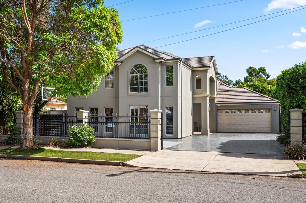 4 Salrak Ave, Marion, SA 5043