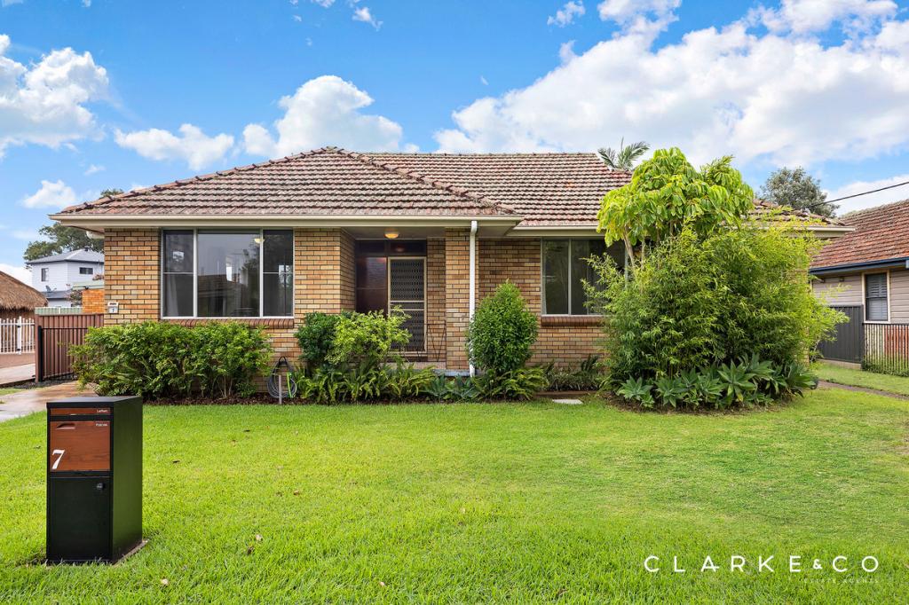 7 Central Ave, Tarro, NSW 2322