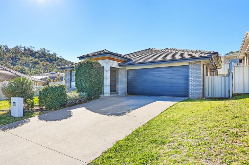 6 Borrowdale Cl, North Tamworth, NSW 2340