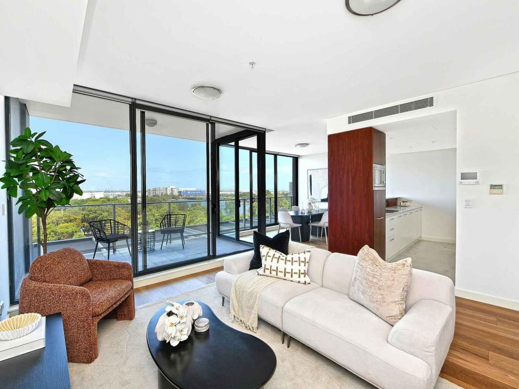 1010/10 Brodie Spark Dr, Wolli Creek, NSW 2205