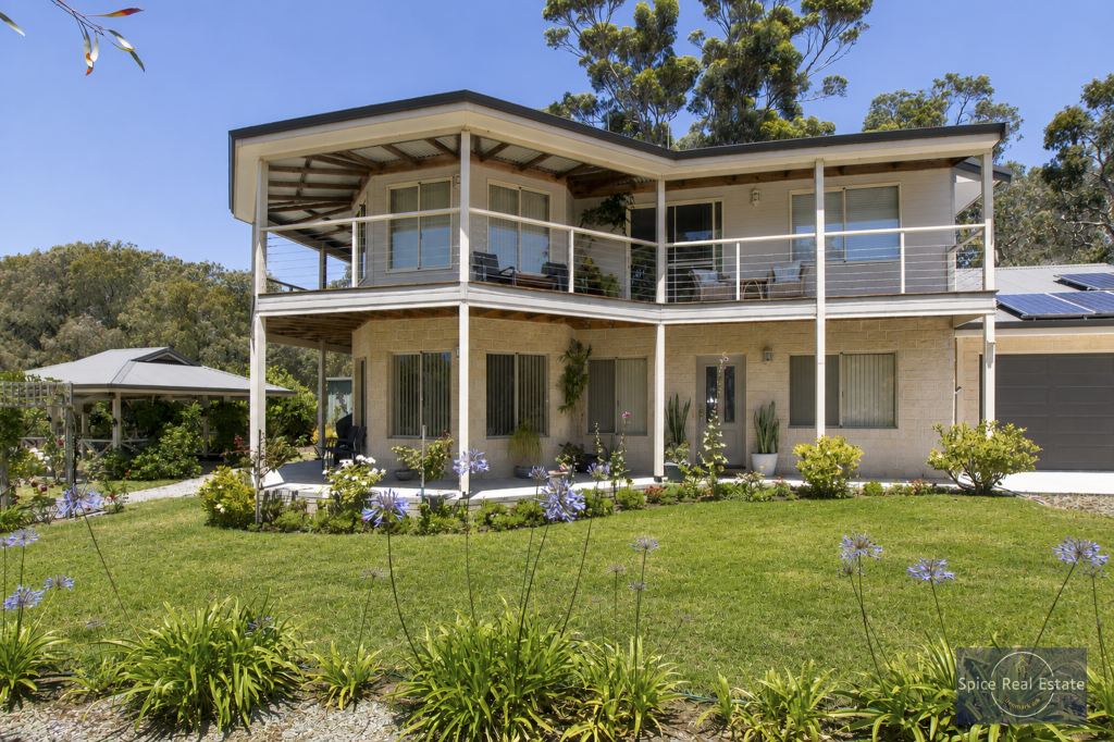 2 Maloney Cl, Ocean Beach, WA 6333