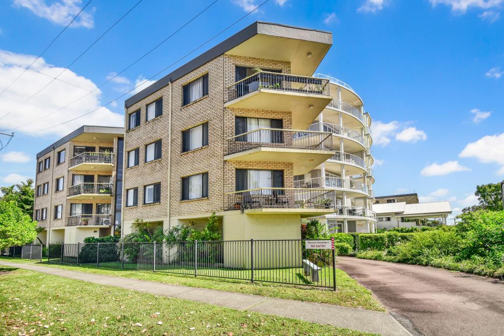 4/29 Landsborough Pde, Golden Beach, QLD 4551