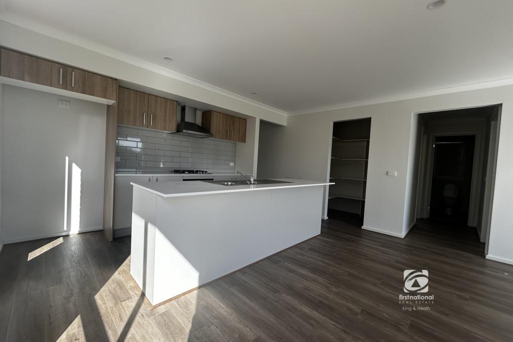 21 Bottlebrush Way, Lucknow, VIC 3875