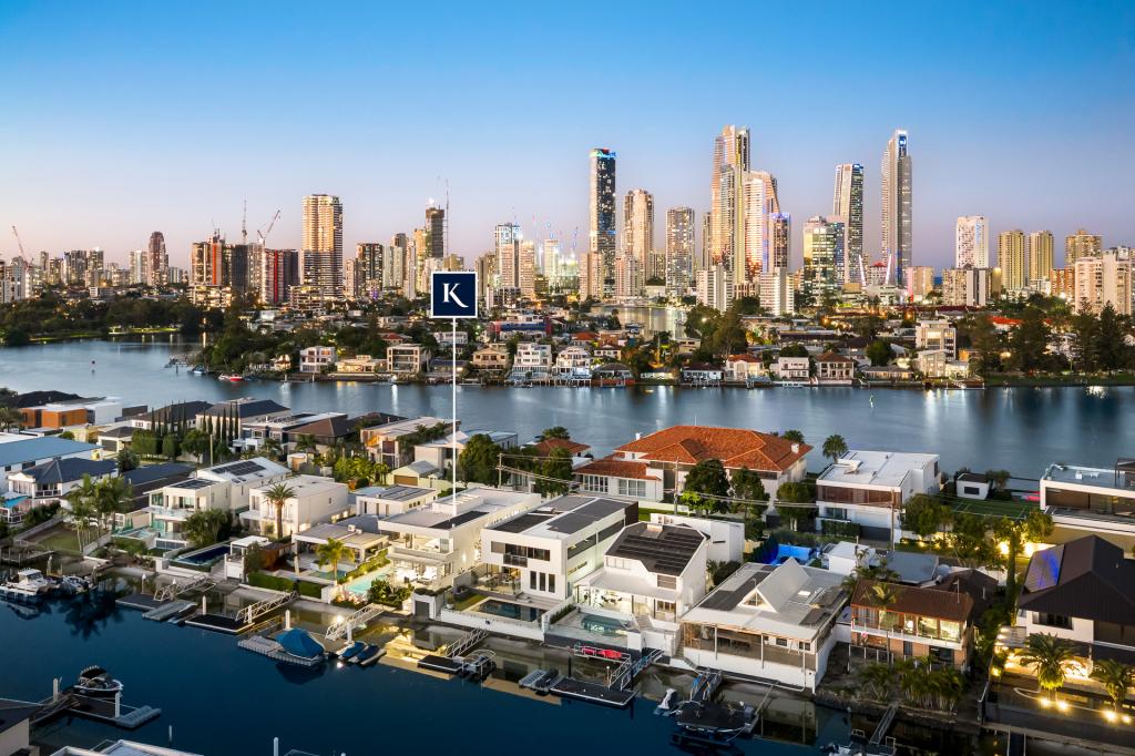 52 The Promenade, Isle Of Capri, QLD 4217