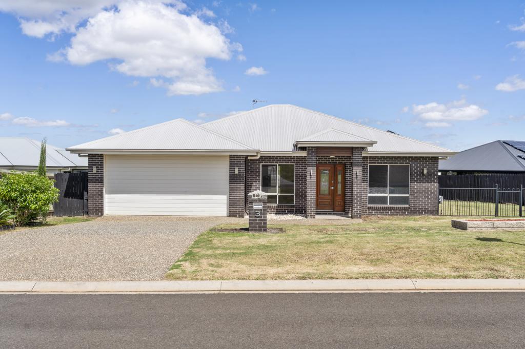 3 Macgregor Ave, Highfields, QLD 4352