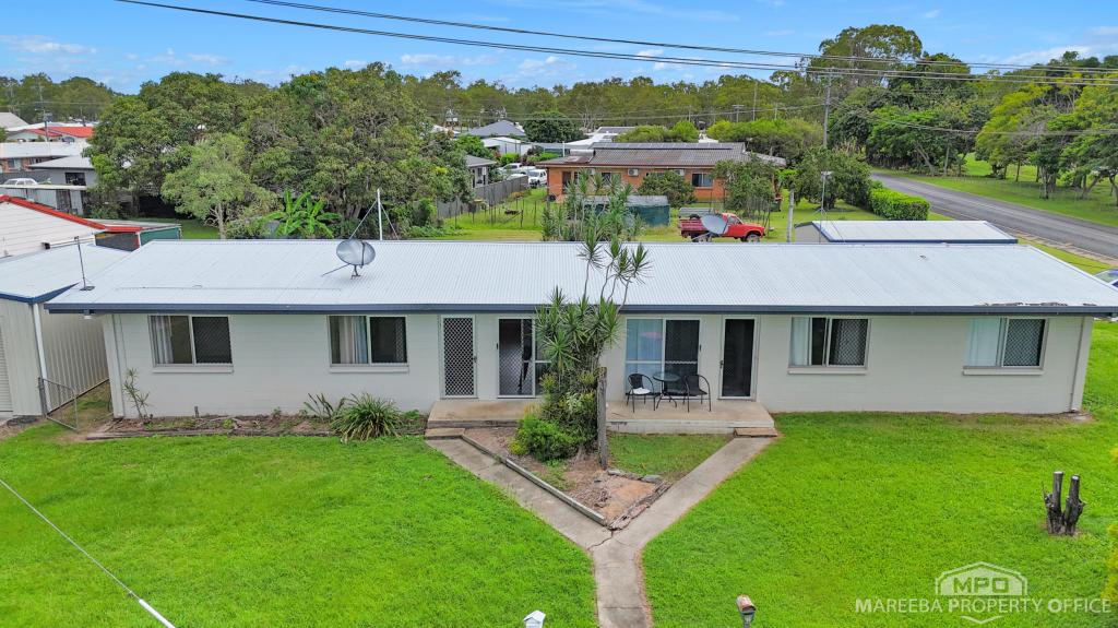 13 Bailey St, Mareeba, QLD 4880