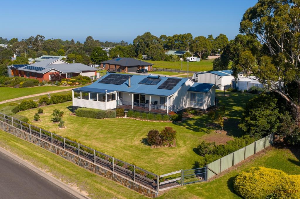 2 Ruth St, Metung, VIC 3904