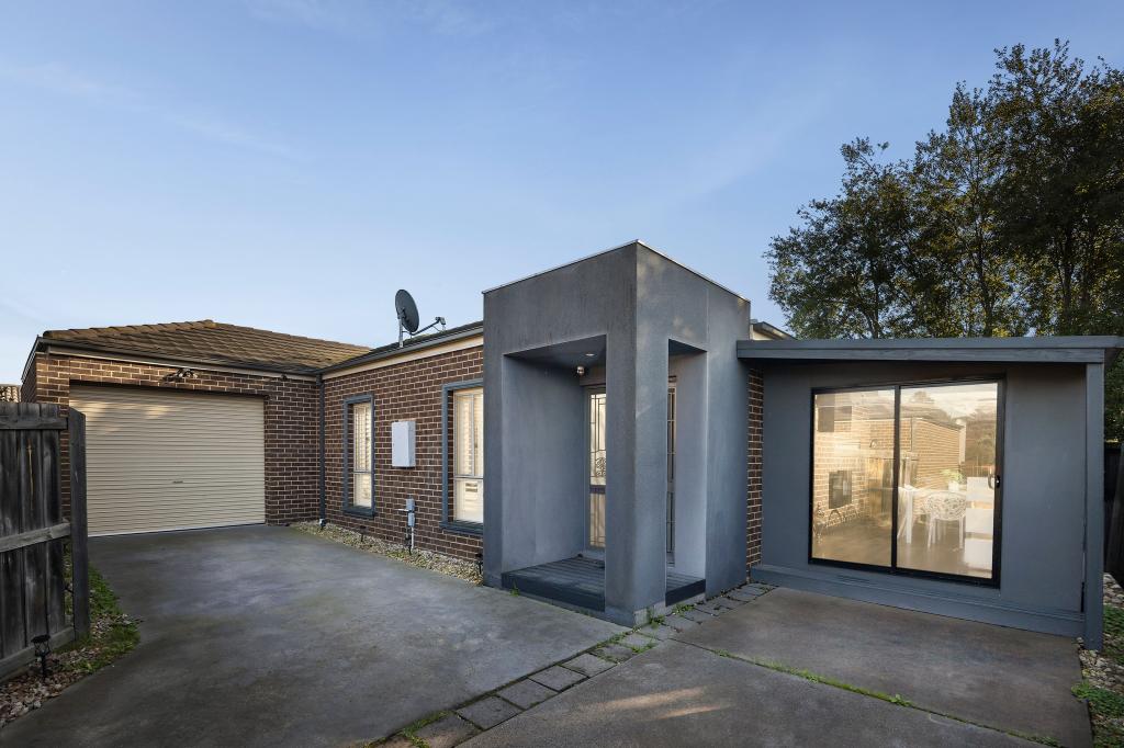 1/76 Charter Rd W, Sunbury, VIC 3429