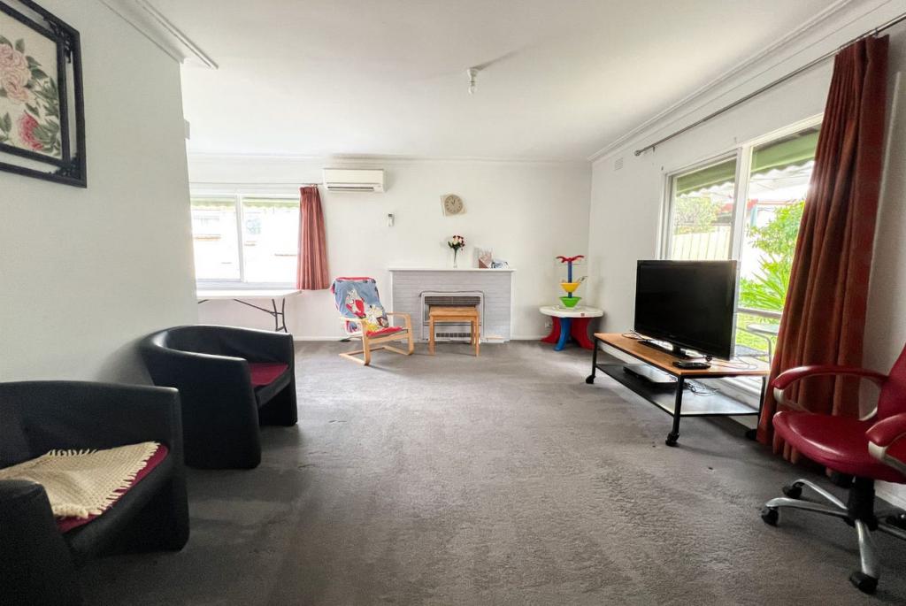 28 RHONDA ST, ROSANNA, VIC 3084