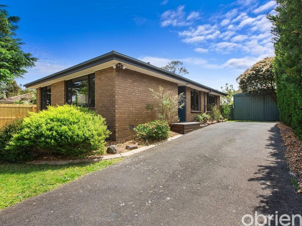 11 Drum Cl, Frankston, VIC 3199
