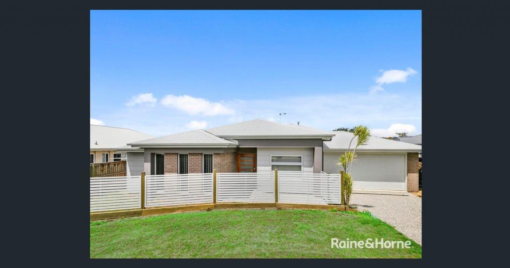 4 Madison Ct, Redland Bay, QLD 4165