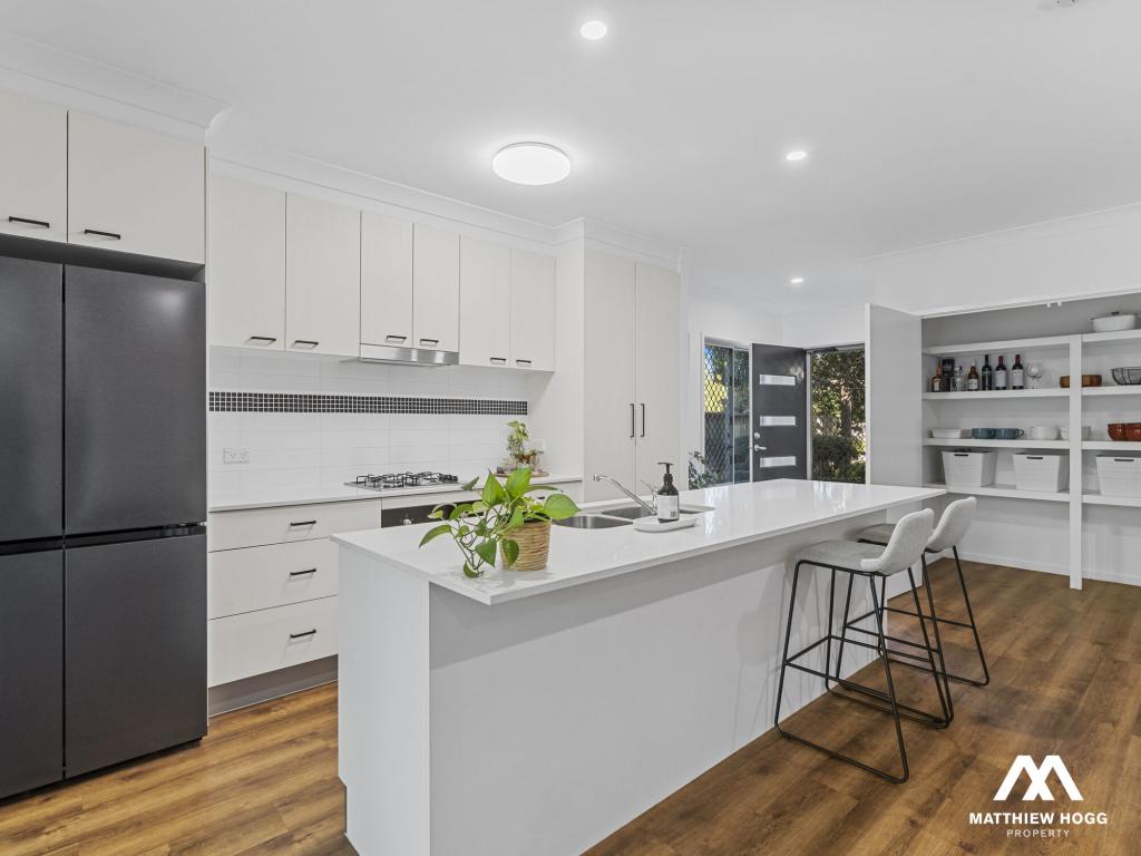 2/312 Manly Rd, Manly West, QLD 4179