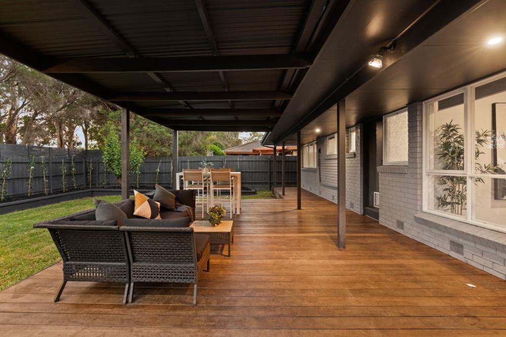 15 Cheviot Ave, Berwick, VIC 3806