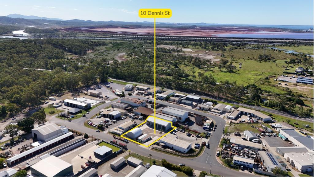 10 Dennis St, Boyne Island, QLD 4680