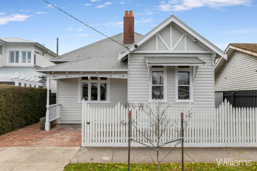 295 Douglas Pde, Newport, VIC 3015