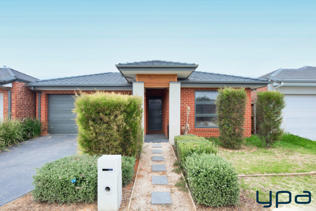 3 Bamburgh St, Werribee, VIC 3030