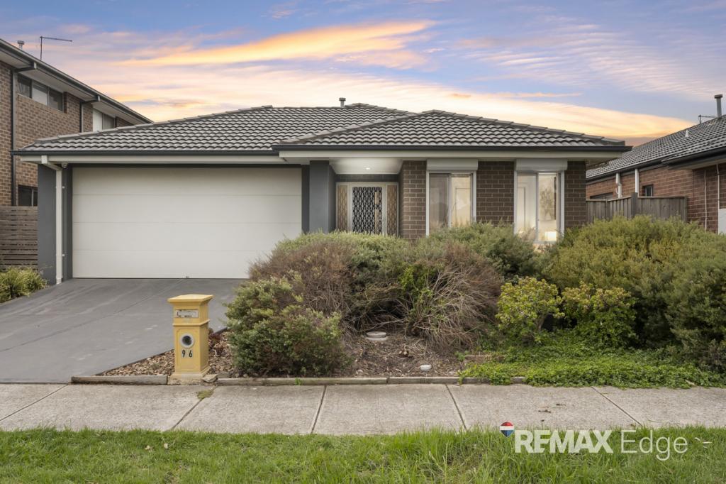 96 Grassbird Dr, Point Cook, VIC 3030