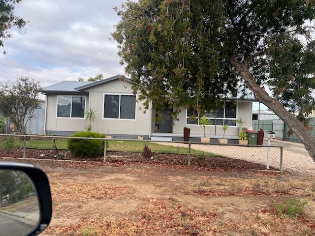 13 Laube St, Cummins, SA 5631