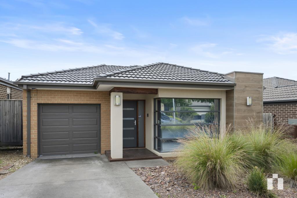 5 Windermere Pde, Doreen, VIC 3754
