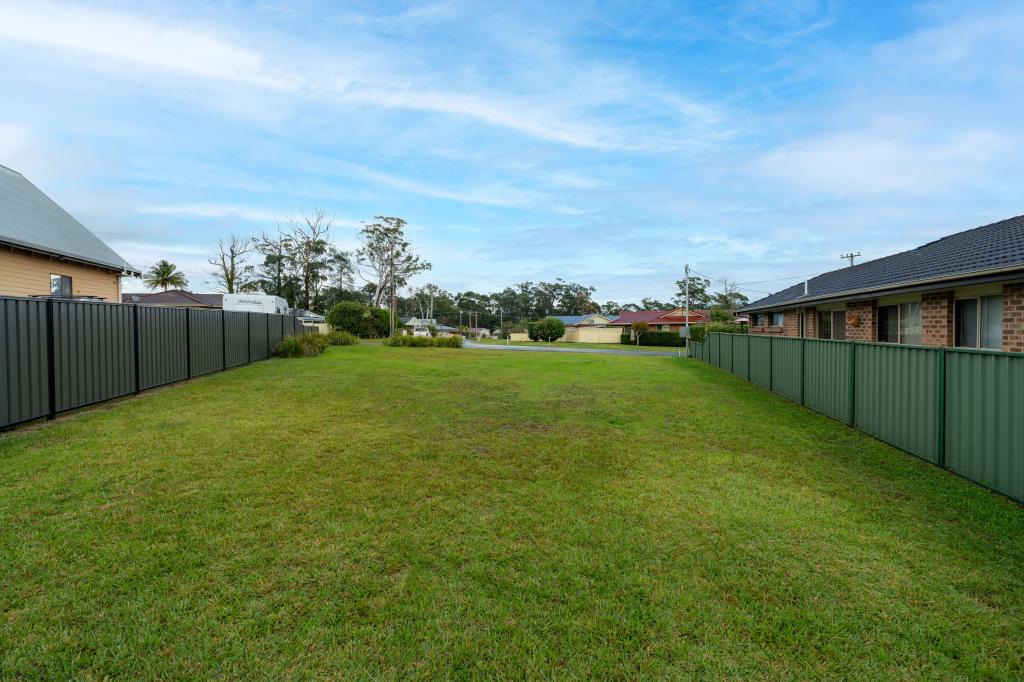 4 Mustang Dr, Sanctuary Point, NSW 2540