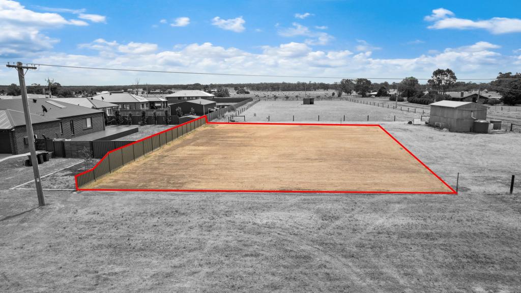 13 Brown St, Carisbrook, VIC 3464