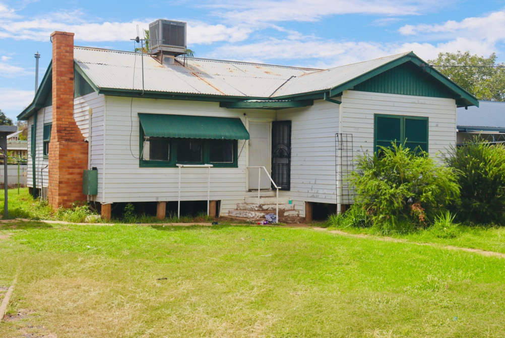 88 Chester St, Warren, NSW 2824