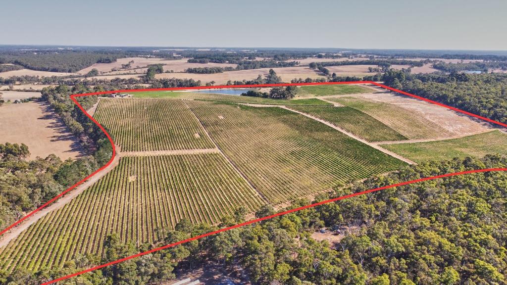 446 Low Rd, Rosa Glen, WA 6285