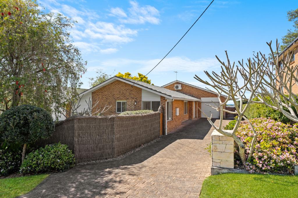 1/8 Mcgee Ave, Wamberal, NSW 2260