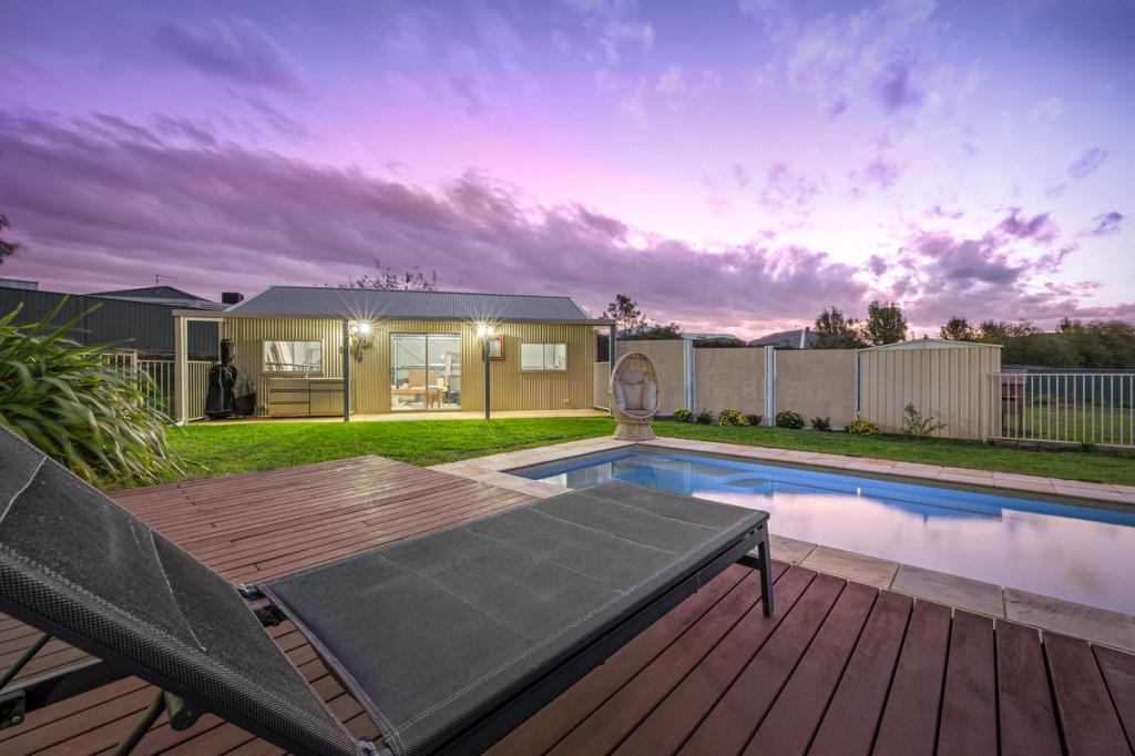 111 Ryan St, Brown Hill, VIC 3350