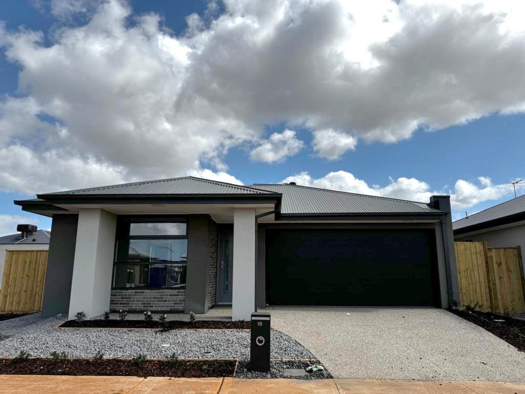18 Stellenbosch St, Aintree, VIC 3336