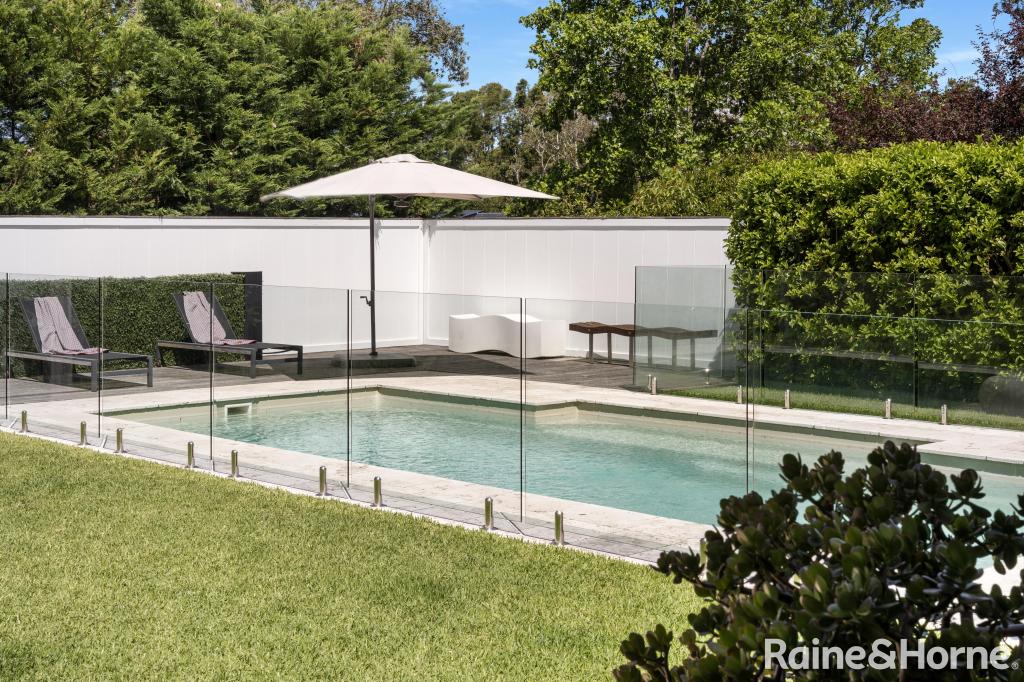 36 Clarence St, Berry, NSW 2535