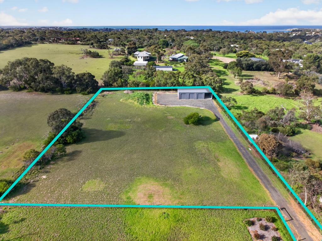 24a Hawke Rd, Lower Inman Valley, SA 5211