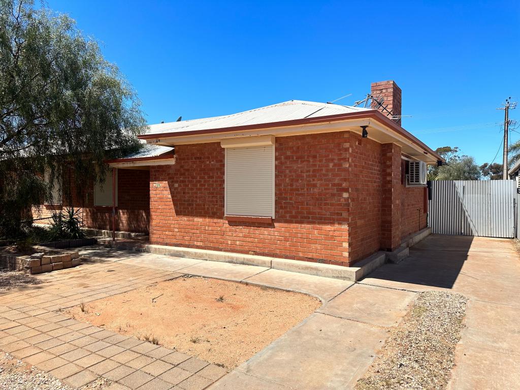 59 BASTYAN CRES, WHYALLA STUART, SA 5608