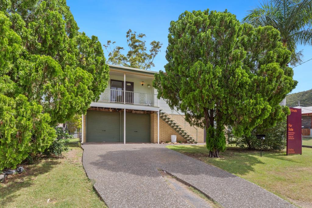 9 Halligan Cres, Norman Gardens, QLD 4701