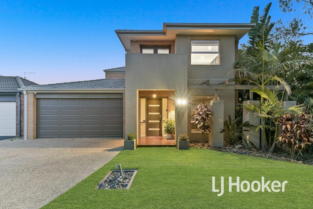 37 Britton Dr, Pakenham, VIC 3810