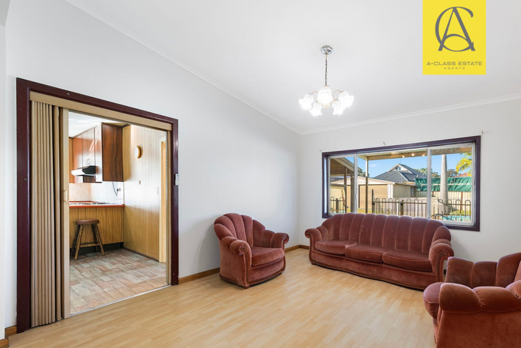 74 Denison St, Villawood, NSW 2163