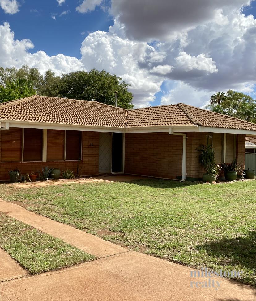 35 Wattle St, Tom Price, WA 6751